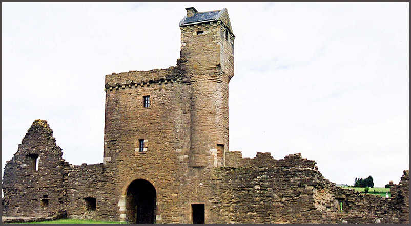 Gatehouse Crossraguel Abbey